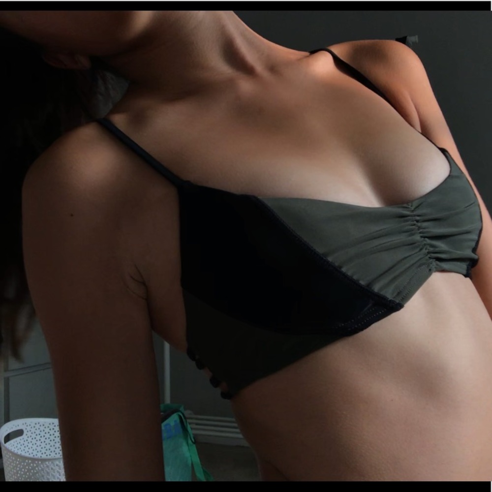 NWT damsel swim top